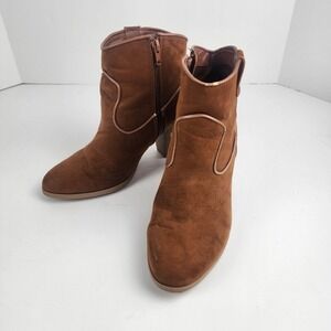 Qupid Tan Ankle Boots Size 8
